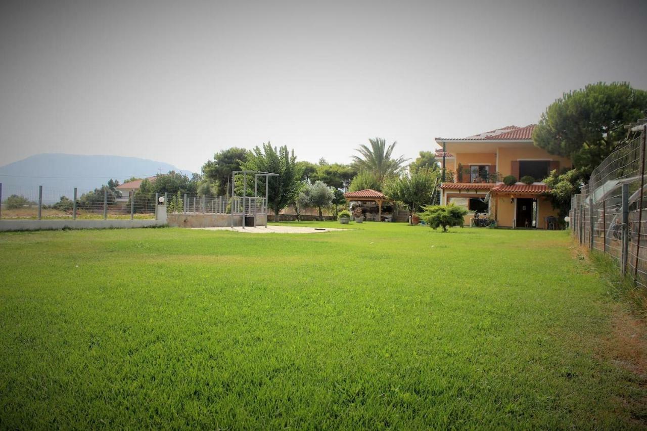 Athens Countryside With Pool Apartment Pallini (East Attica)