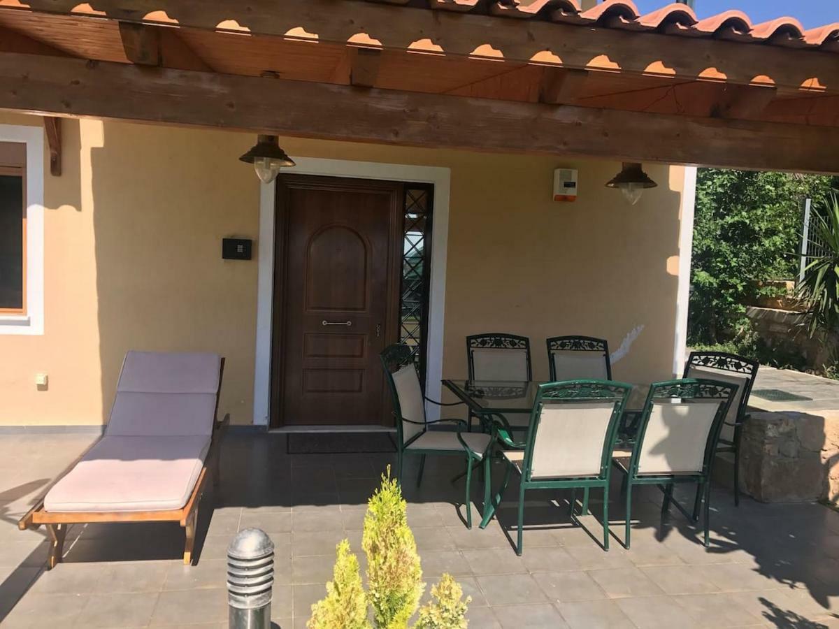 Athens Countryside With Pool * Pallini (East Attica)