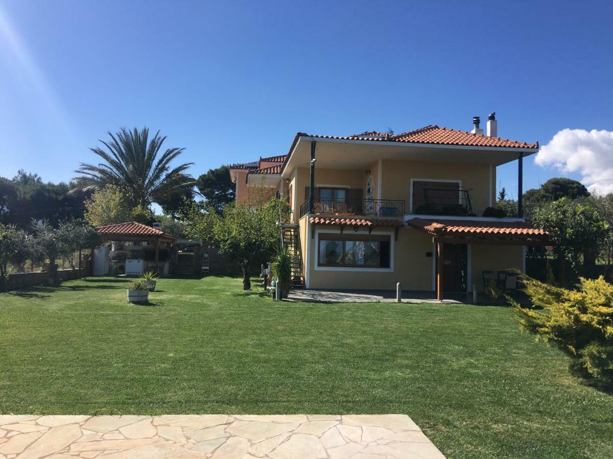 Athens Countryside With Pool